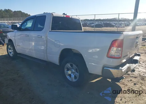 2021 Ram 1500 Big Horn 4X4 6'4 Box z USA, uszkodzony, nr VIN 1C6SRFBT6MN639816